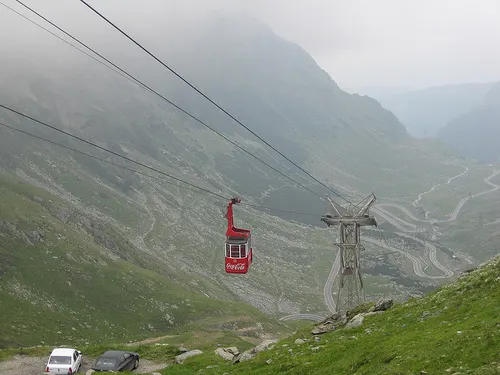 Turişti blocaţi în telecabina de la Bâlea din cauza unei defecţiuni tehnice