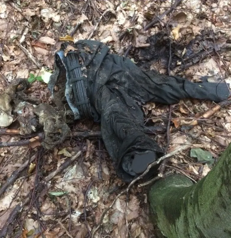 Accident pe A1, la Cristian. Un microbuz cu remorcă s-a răsturnat din cauza exploziei unui pneu