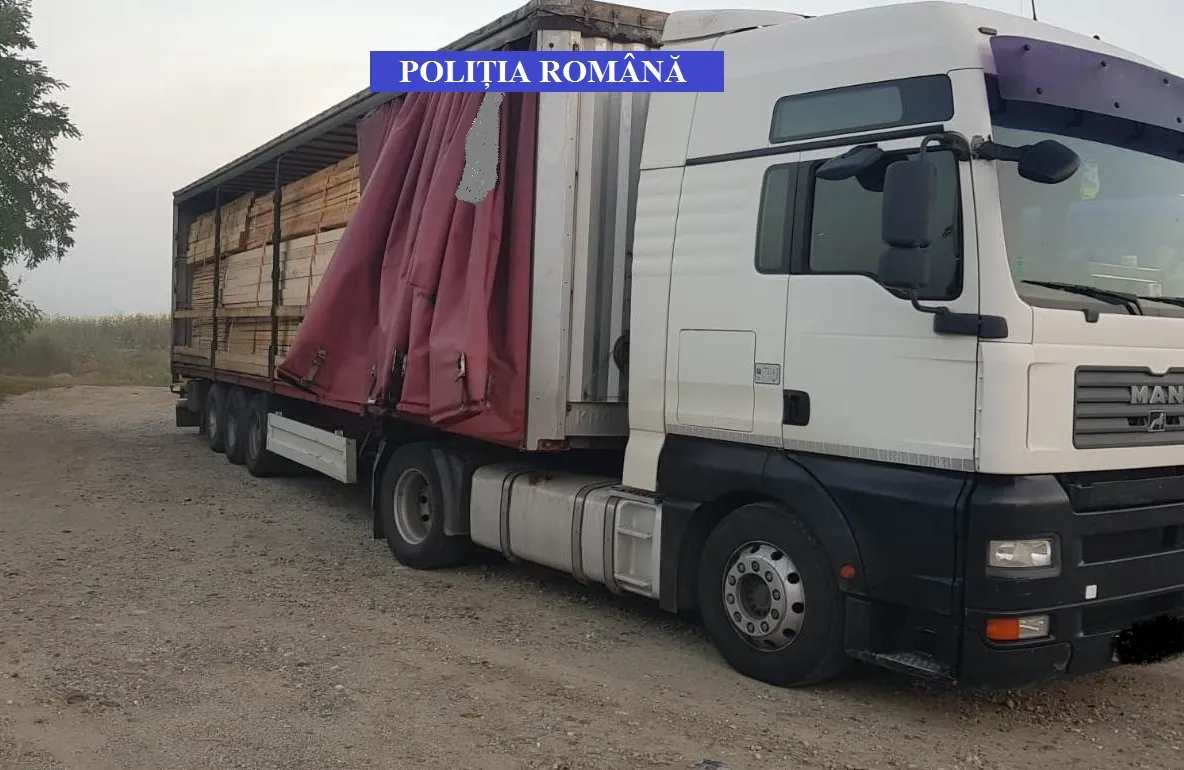 VIDEO. Accident în Răşinari. Patru persoane transportate la spital, trafic alternativ