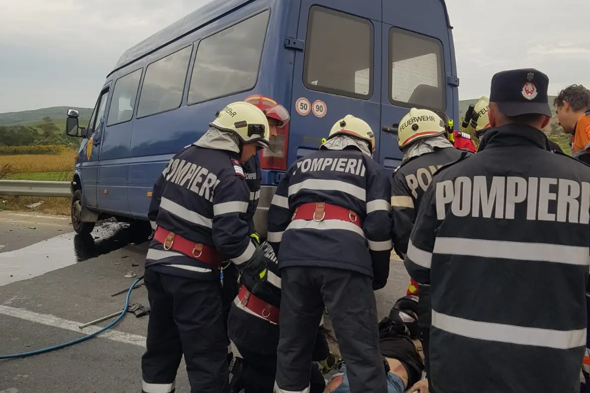 Foto/Video: Un motociclist și-a pierdut viața într-un accident lângă Nocrich