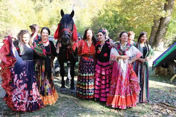 Romi din 16 ţări se întâlnesc la Sibiu