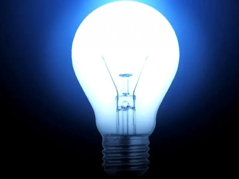 16 străzi din Sibiu rămân marți fără curent electric