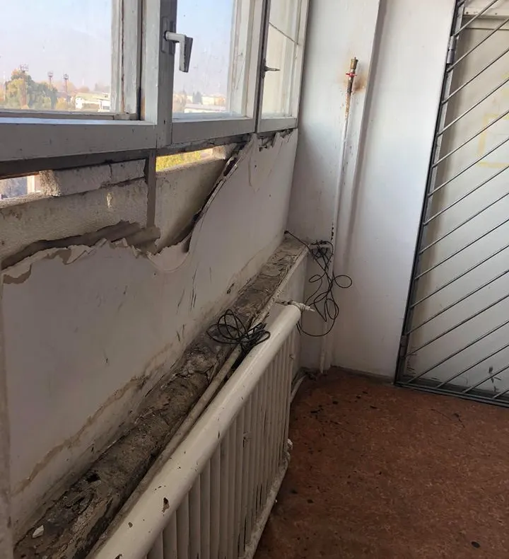 VIDEO | Adăpostul unui cioban situat pe câmp a luat foc