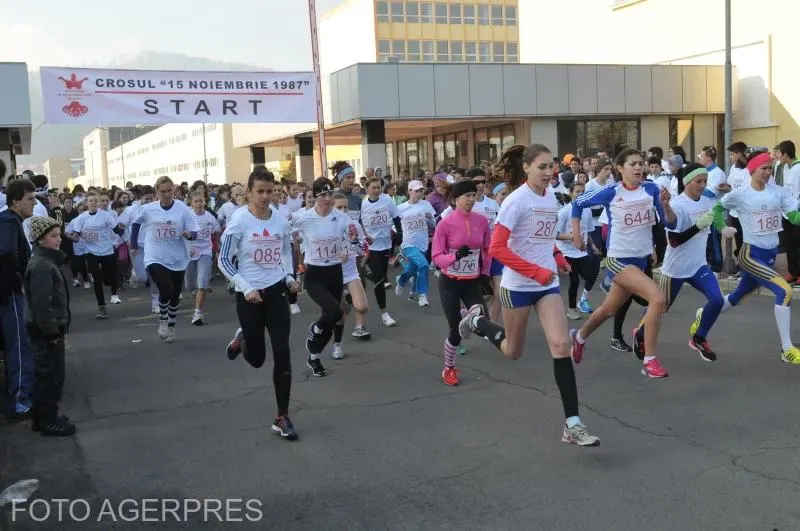 BRAȘOV | Atleți din străinătate, la Crosul "15 Noiembrie" de 5 kilometri