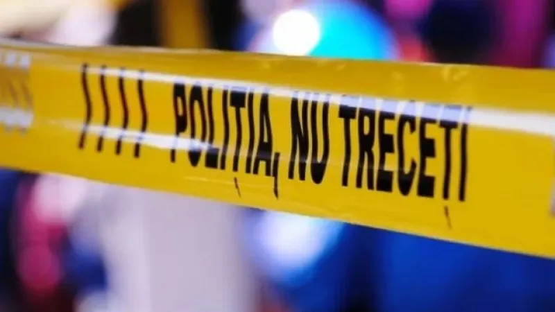 Un bărbat de 37 de ani a fost găsit decedat în cabina unui TIR, pe autostradă