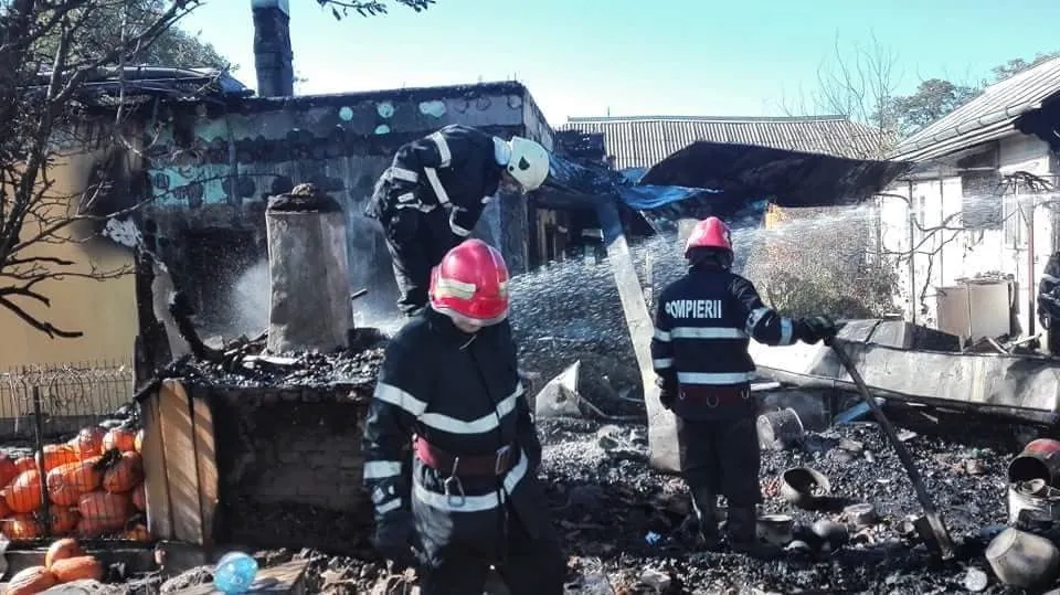 UPDATE: Prejudiciul cauzat de incendiul din Sibiu depășește 1,8 milioane lei