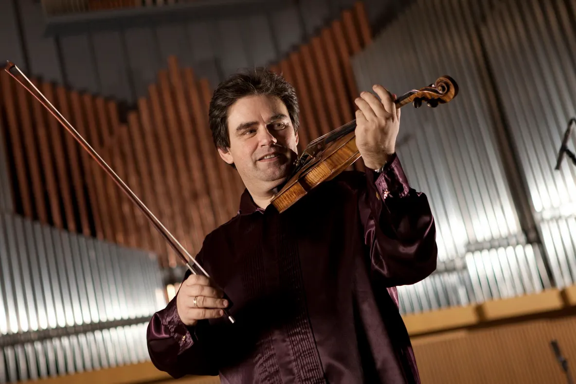 Concert simfonic dedicat Zilei Naţionale a României