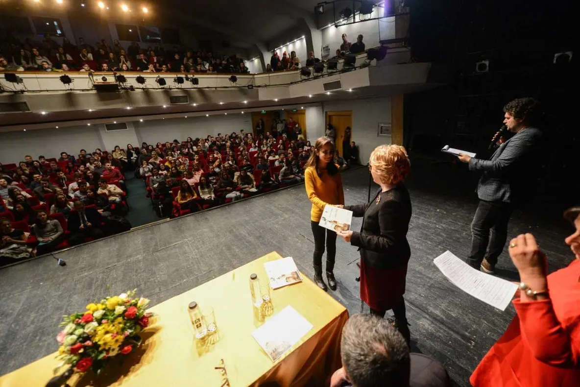 Aproape 400 de premii acordate de Primărie olimpicilor sibieni