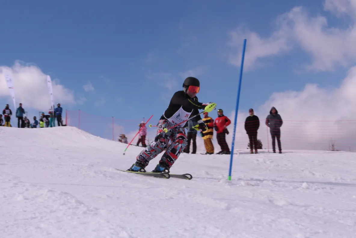 Încep înscrierile la Cupa ULBS la Schi și Snowboard
