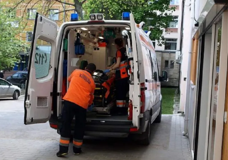 Patru persoane au ajuns la spital, după ce au căzut pe gheață în ultimele 24 de ore