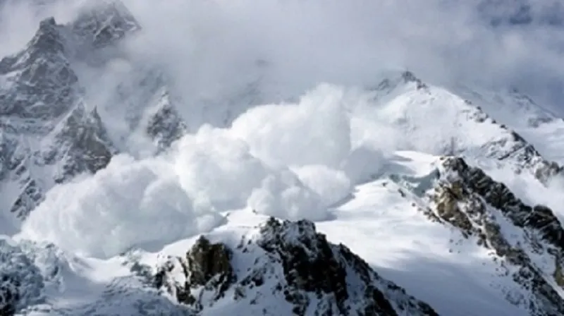 Cod roșu de avalanșe în Munții Făgăraș