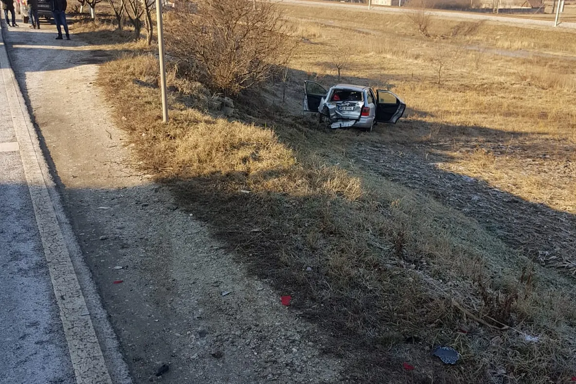 VIDEO | Accident pe DN14, la Târnava. Femeie de 36 de ani, rănită