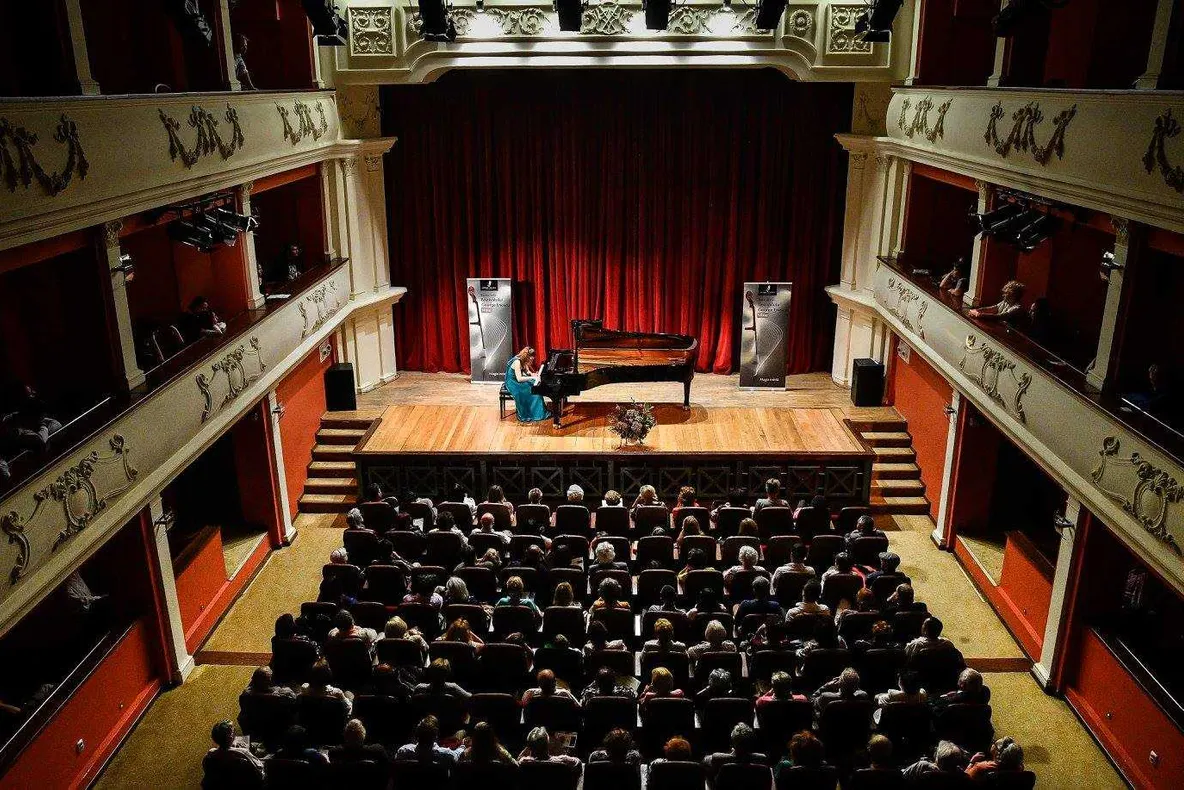 În luna mai se pun în vânzare bilete pentru Festivalul „George Enescu”