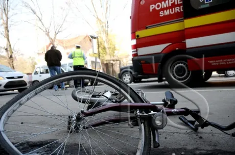 Biciclist implicat într-un accident rutier pe DN 14, Viile Sibiului
