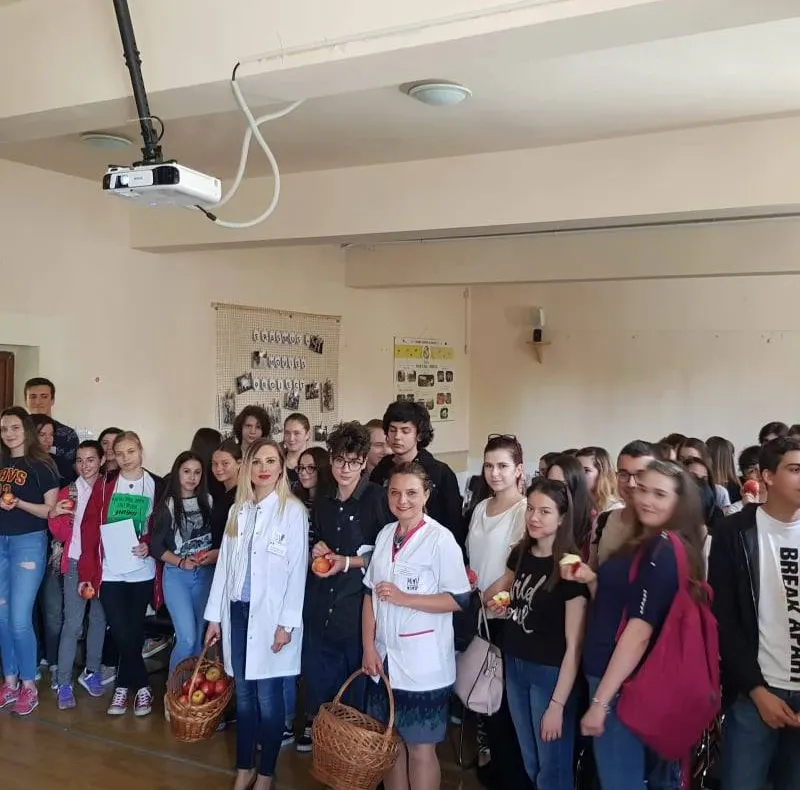 Medicii pneumologi au promovat mesajul anti-fumat în liceele sibiene