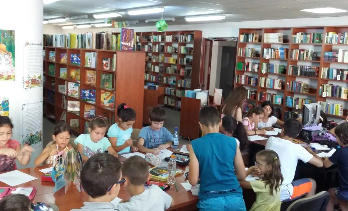 Ateliere de vacanță la Biblioteca Astra