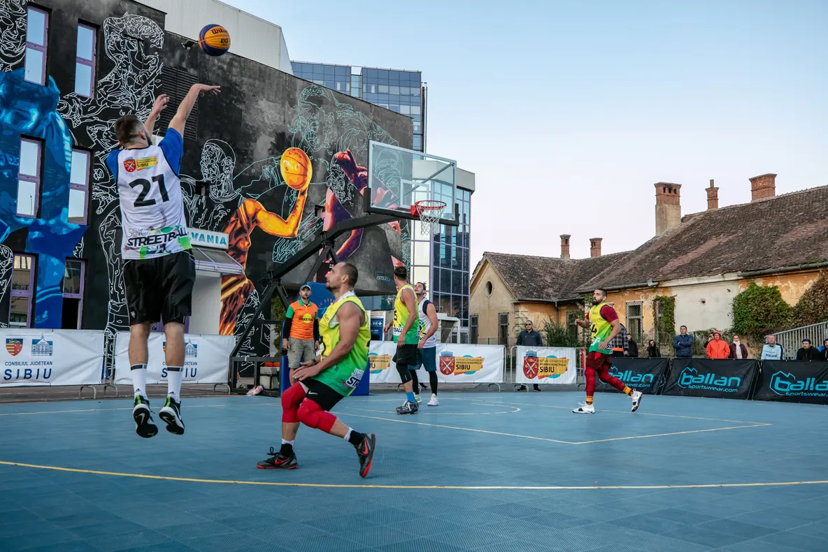Sibiu Streetball revine în parcarea Sălii Transilvania