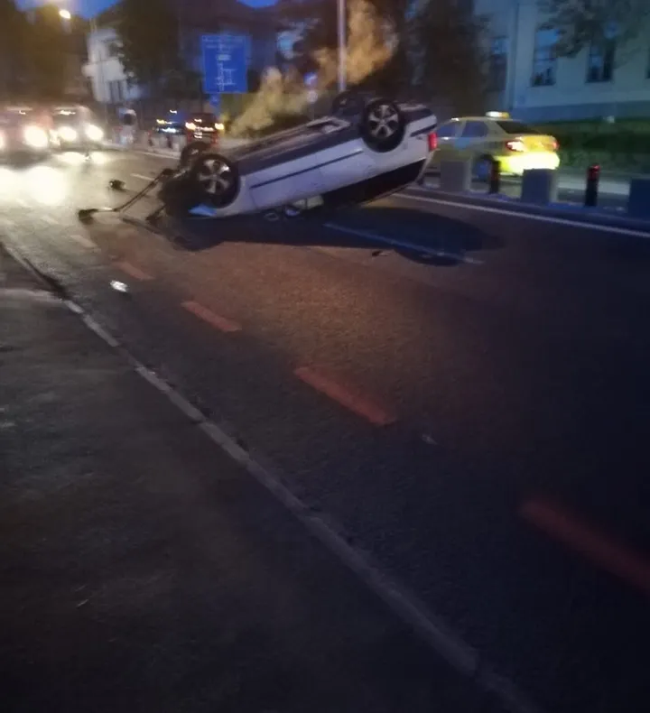 Accidentul de pe Alba Iulia, provocat de un tânăr fără permis și cu o mașină furată