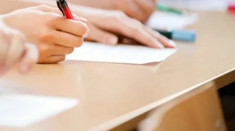 A început BAC-ul de toamnă! 68 de candidaţi au lipsit de la prima probă