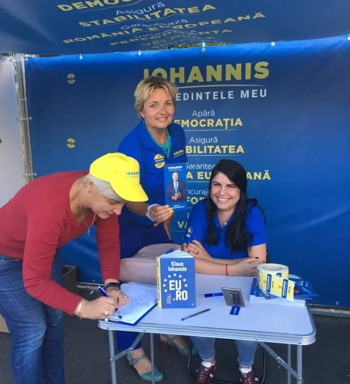 Peste 62.000 de sibieni au semnat că îl susțin pe Klaus Iohannis la prezidențiale
