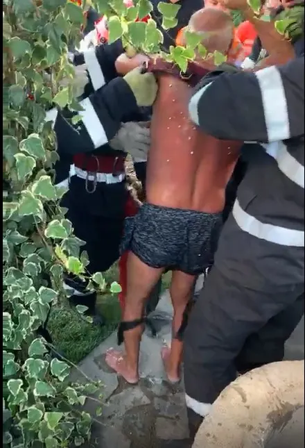 Înaintări în grad, premieri și retragere cu torțe de Ziua Pompierilor, la Sibiu