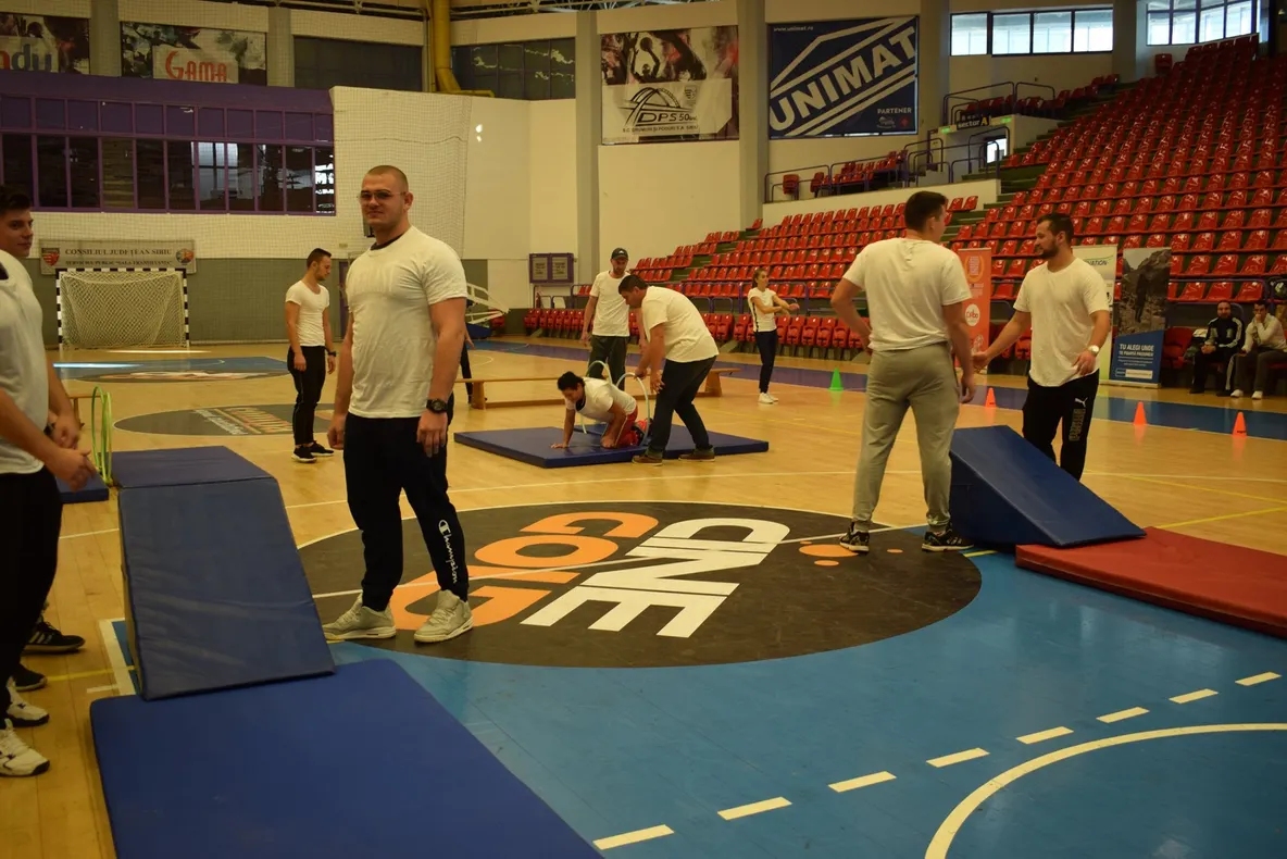 Persoanele cu dizabilități din județul Sibiu s-au întrecut la Sala Transilvania