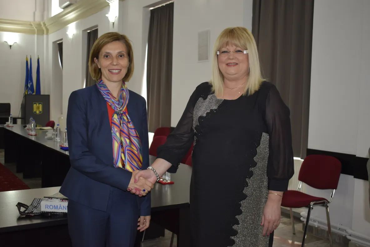 Ambasadorul Turciei la București, în vizită la Prefectura Sibiu