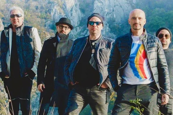 Cei de la „Voltaj” vin la Sibiu într-un concet aniversar. Intrarea este liberă