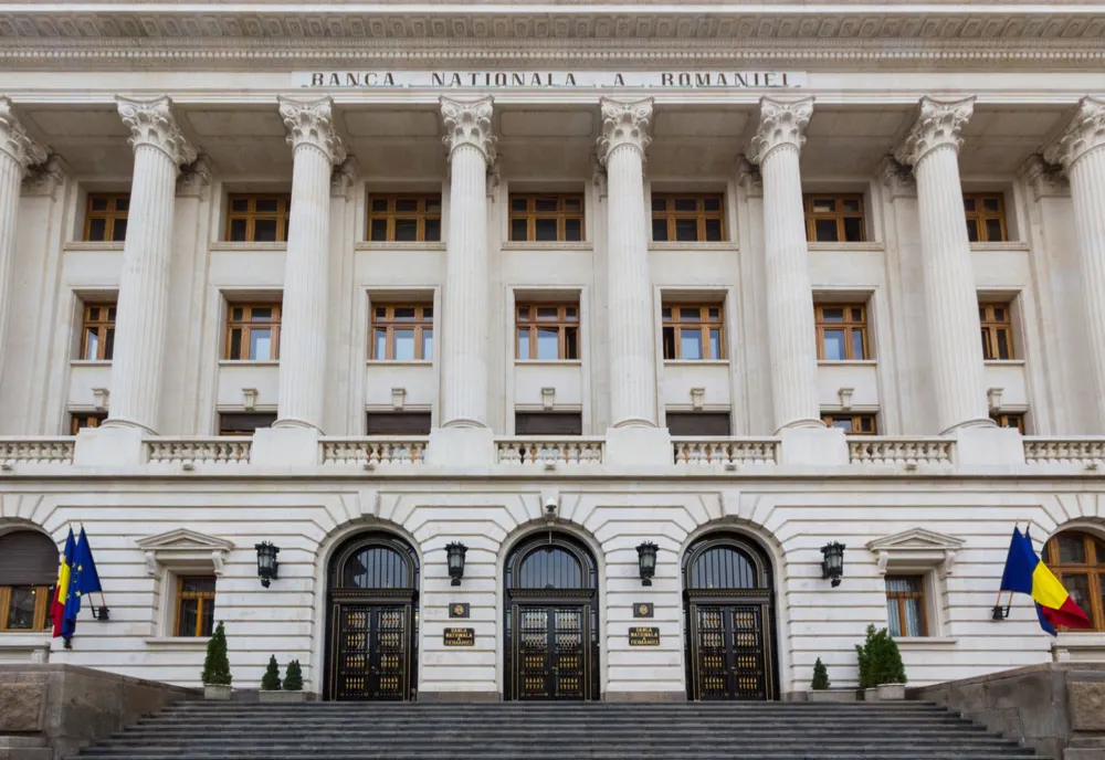 BNR, anunț de ultima oră despre căderea leului