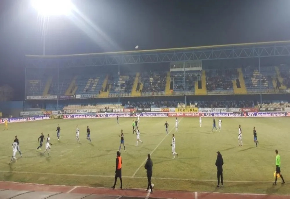 Pas important spre play-off | Gaz Metan a învins Viitorul