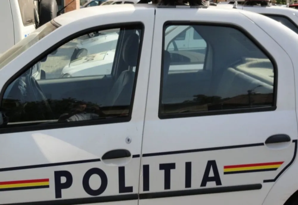 Șofer beat pe strada Principală din Șaroș pe Târnave