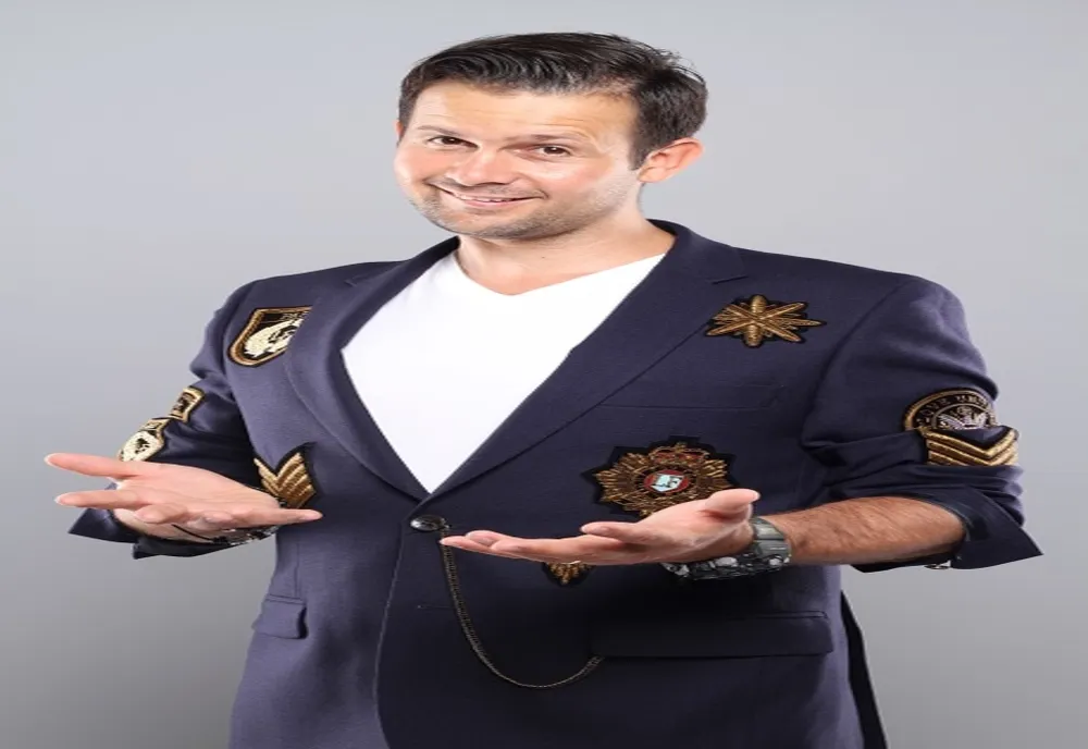Magicianul Robert Tudor își sărbătorește ziua de naștere la Sibiu. Spectacolele sale sunt sold – out