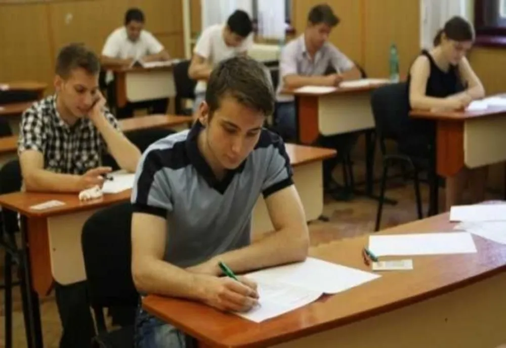 Teste de antrenament pentru Evaluarea Națională și BAC, lansate de MEN