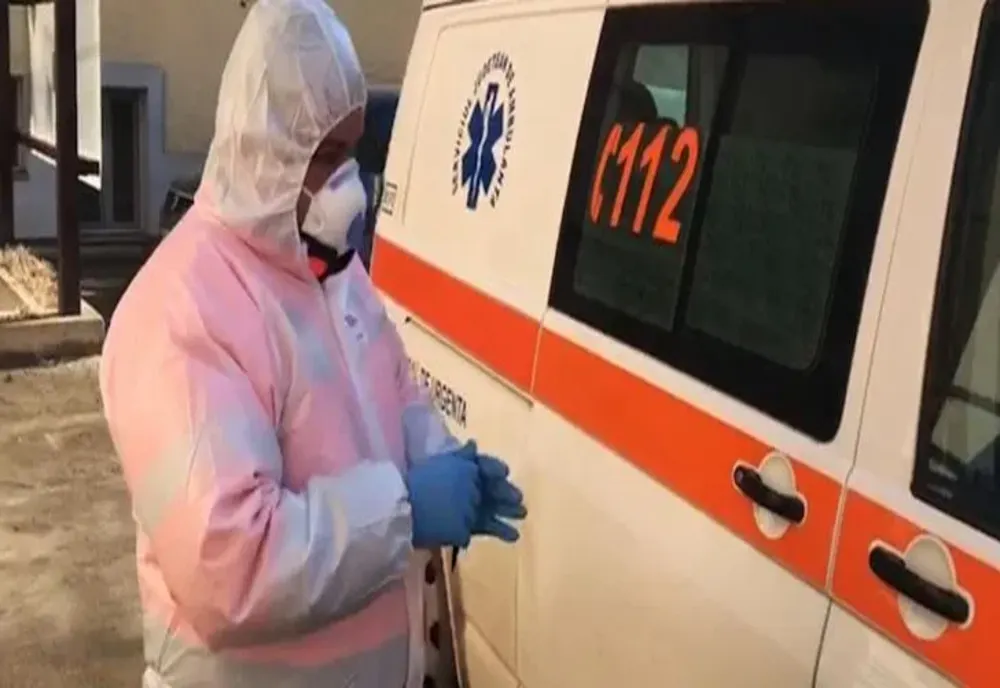 Patru sibieni, amendați după ce nu au respectat măsura izolării la domiciliu. Măsuri speciale la Aeroport