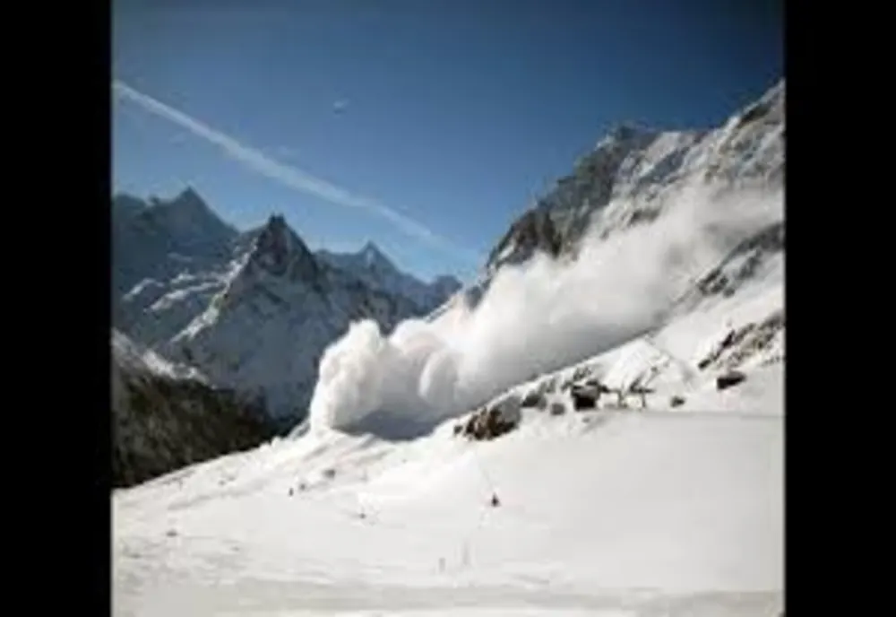 Risc ridicat de avalanșe în Munții Făgăraș