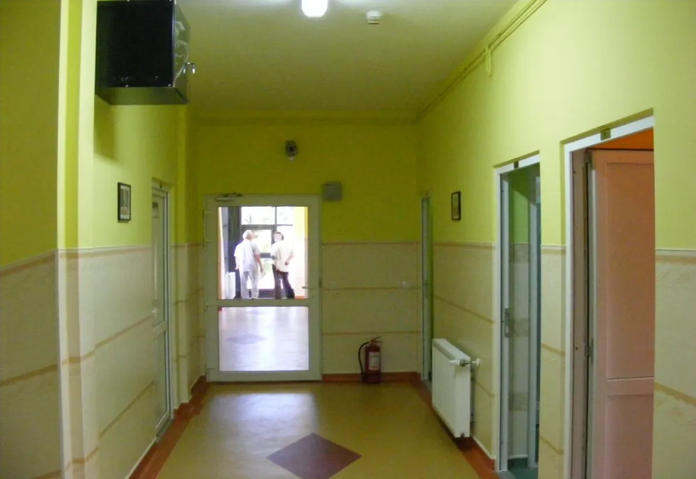 Vizitele, interzise și la Spitalul de Pediatrie din Sibiu. Pacienții pot fi însoțiți de un singur aparținător, la consult