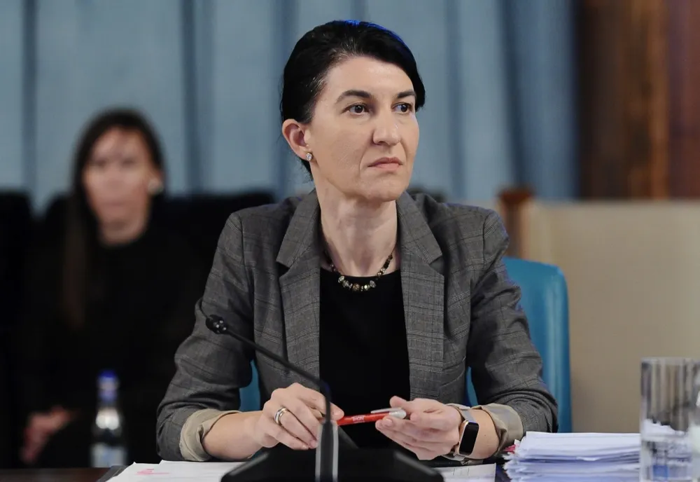 Mai multe zile libere pentru părinți. Anunț de la Ministerul Muncii