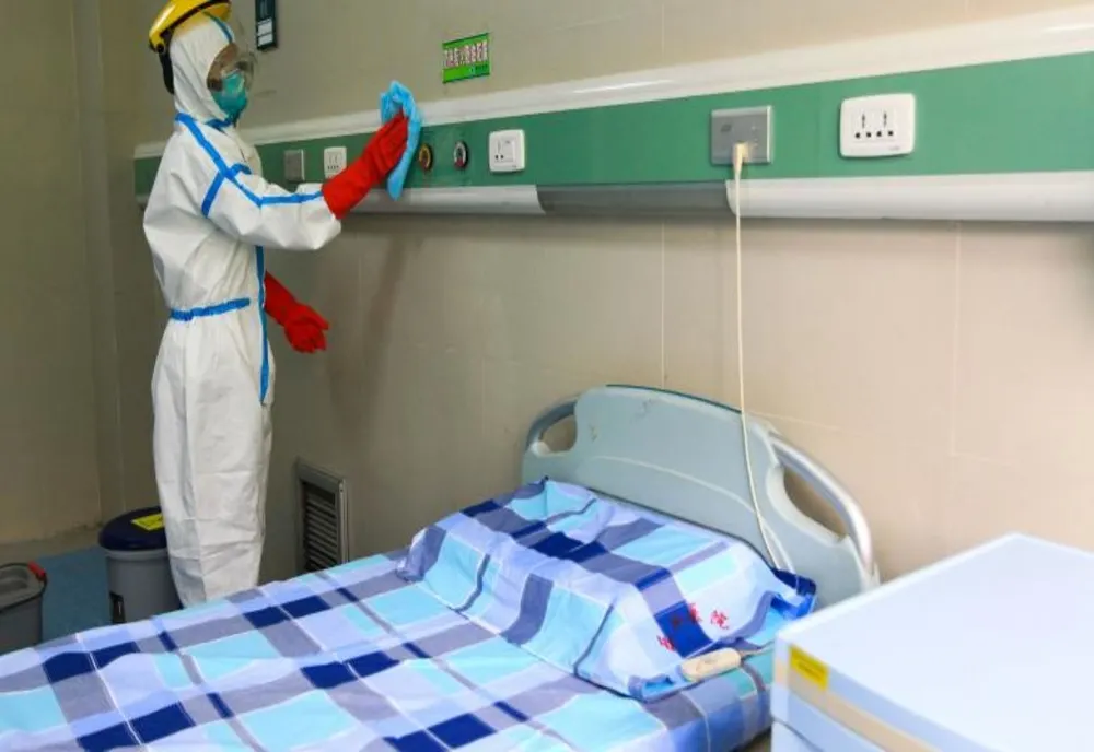 Primii trei sibieni infectați cu coronavirus, vindecați și externați