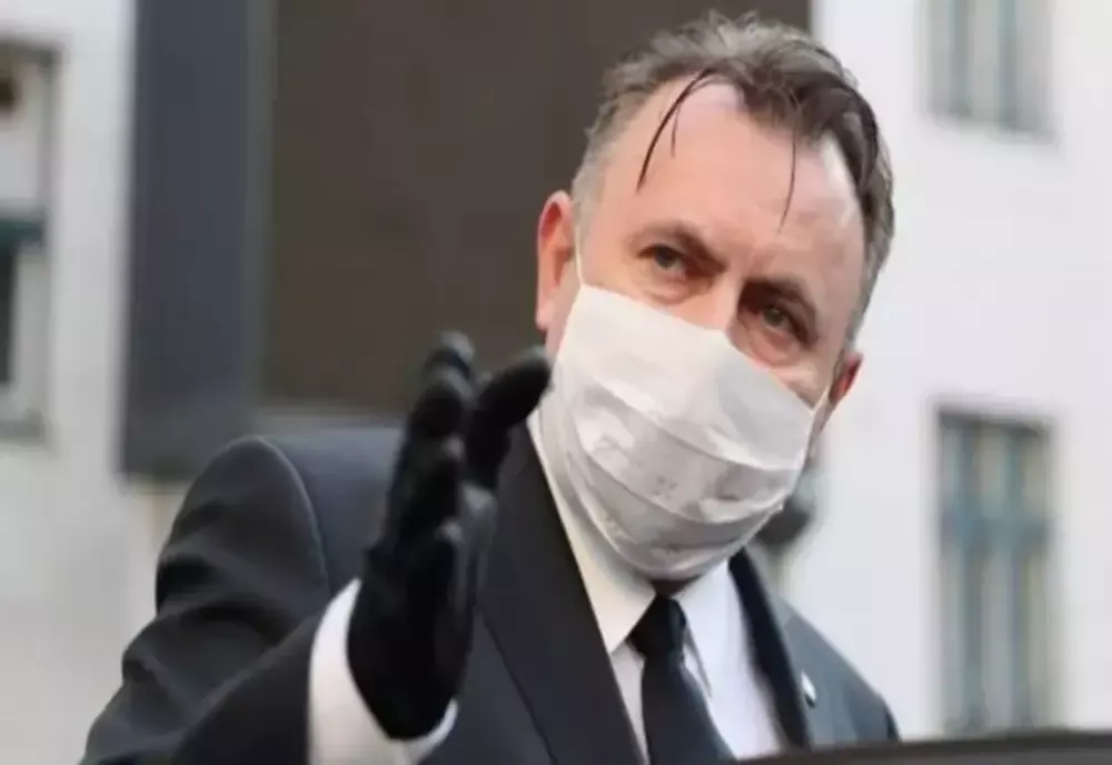 Ministrul Sănătății a explicat demiterea lui Adrian Streinu-Cercel: ”Pentru acel plan de vacanţă pe care îl promova”