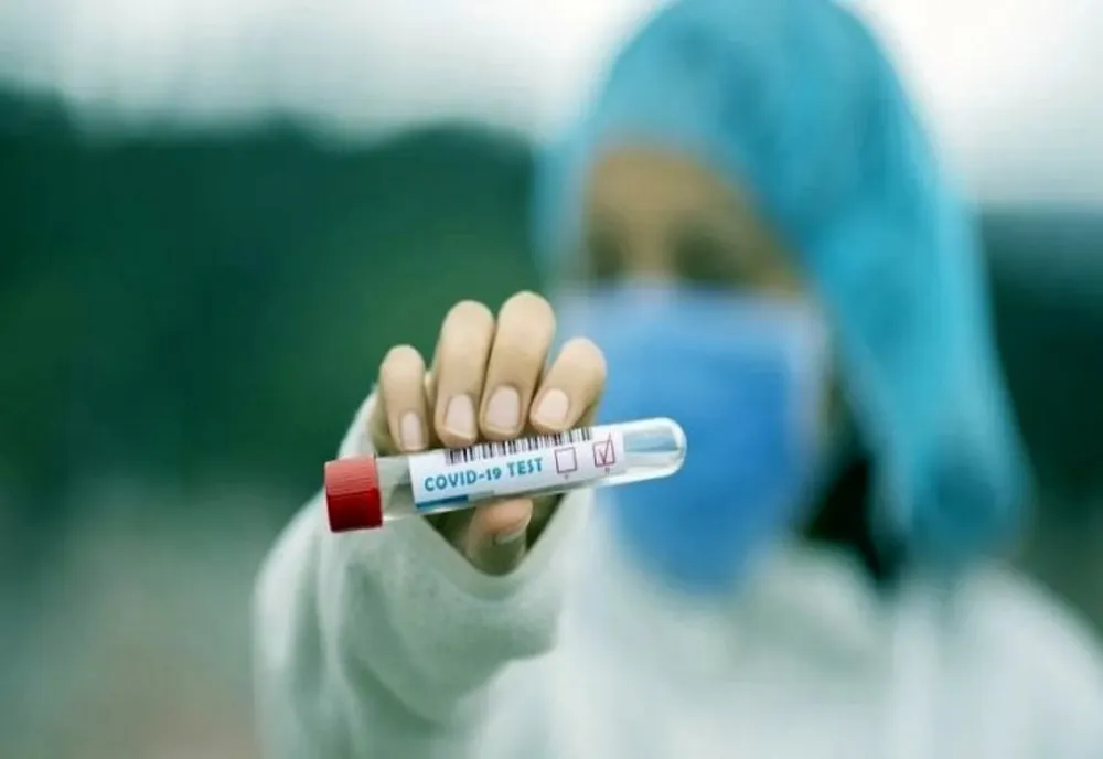 Încă șase sibieni, infectați cu COVID-19