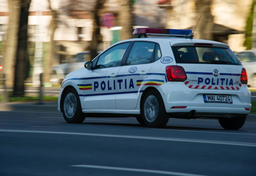 Copil de 14 ani, pe bicicletă, lovit de mașină, în Buia