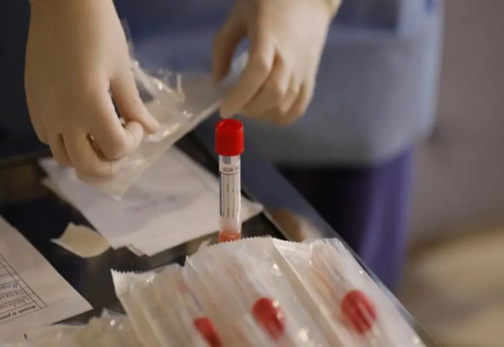 412 sibieni infectați cu COVID-19, vindecați