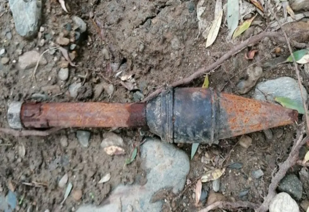 Muniție neexplodată găsită în râu, la Avrig