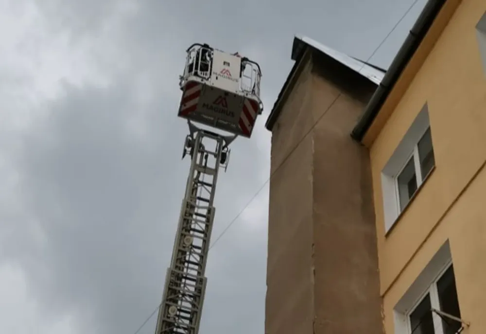Pericol pe o stradă din Mediaş