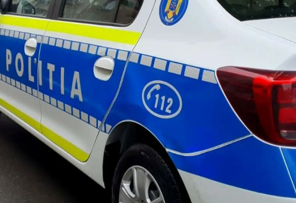 Încerca să vândă verighete de culoare galbenă pretinzând că sunt din aur