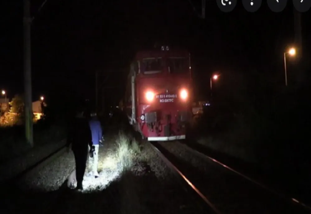 Bărbat UCIS de tren!