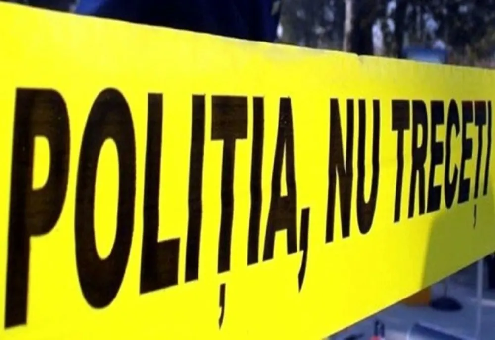 Femeie lovită, lăsată să moară pe stradă, la Mediaş! Făptaşul este căutat de polițişti!