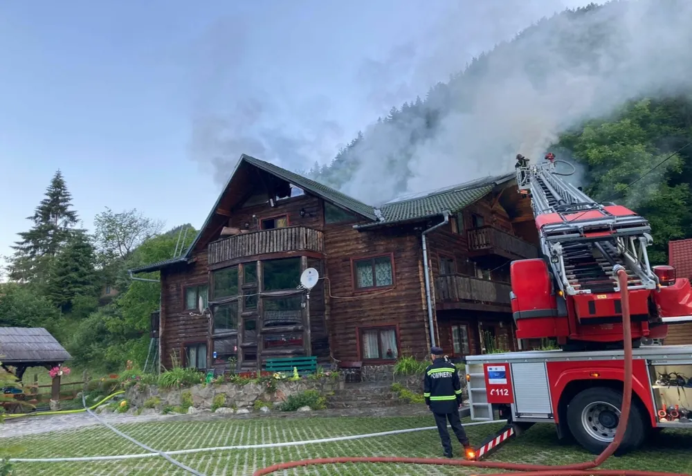Peste 140 de misiuni ale pompierilor militari sibieni în acest sfârșit de săptămână