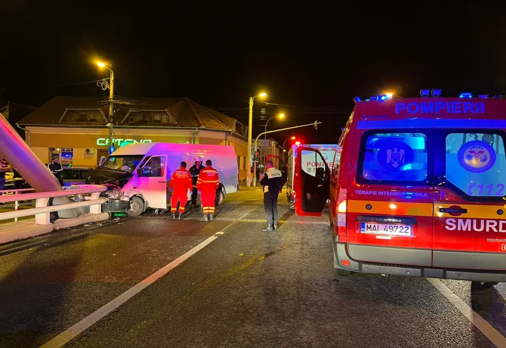 Accident cu 3 victime, azi-noapte, la Sibiu