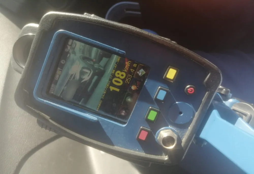 Polițiștii rutieri din Sibiu au dat 17 amenzi în doar 90 de minute! 